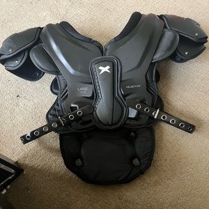 Xenith Velocity 2 shoulder Pads